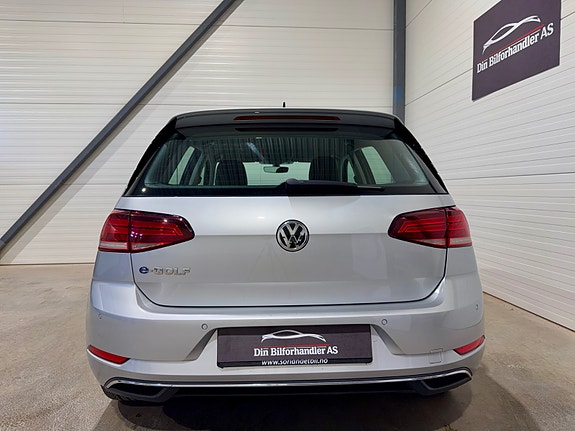 Volkswagen e-Golf VII 8 of 30