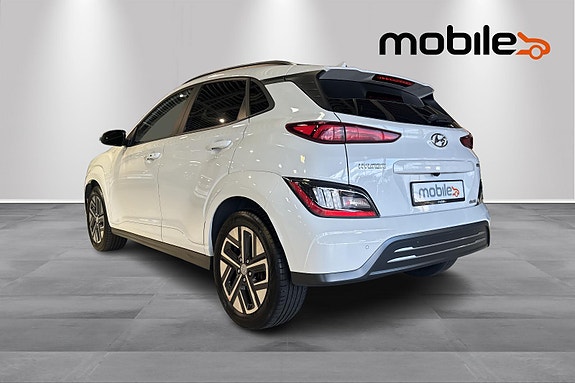 Hyundai Kona 21 of 25