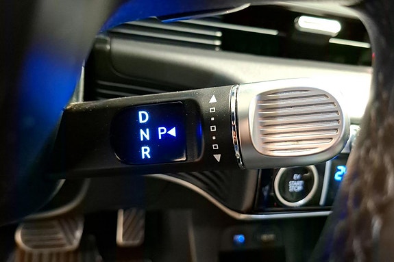 Hyundai Ioniq 5 14 of 25