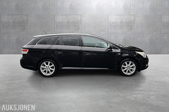Toyota Avensis 6 of 22