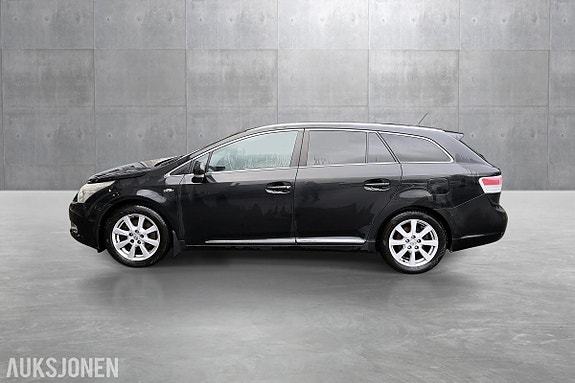 Toyota Avensis 4 of 22