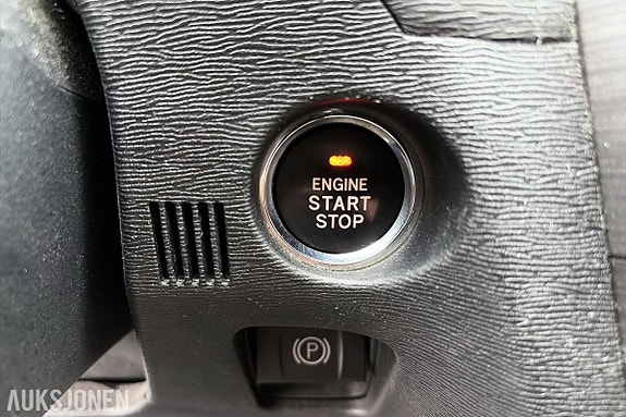 Toyota Avensis 18 of 22