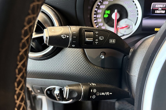 Mercedes-Benz A180 d 27 of 30
