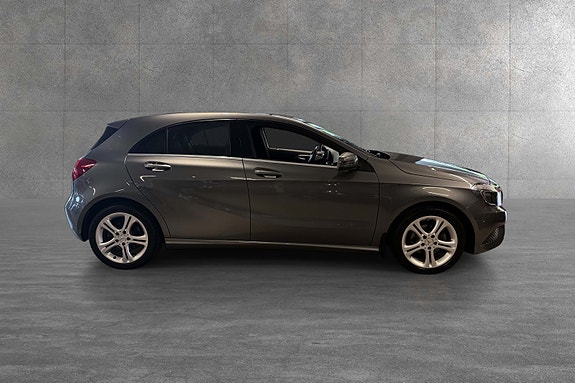 Mercedes-Benz A180 d 7 of 30