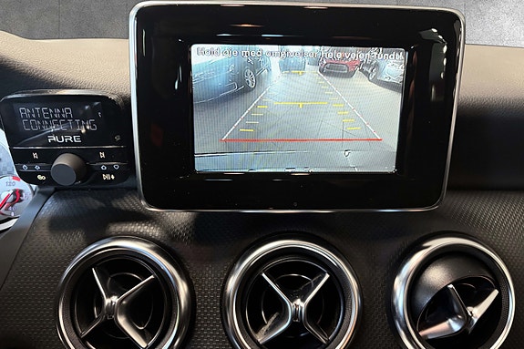 Mercedes-Benz A180 d 20 of 30