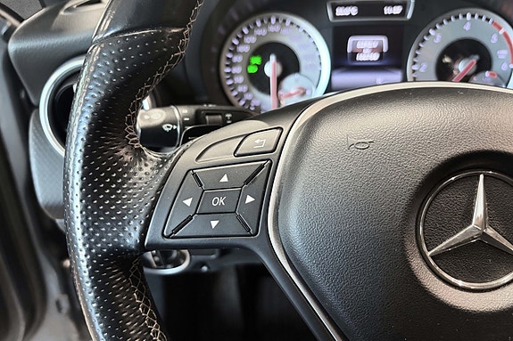 Mercedes-Benz A180 d 25 of 30