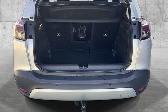 Opel Crossland X 25 of 26