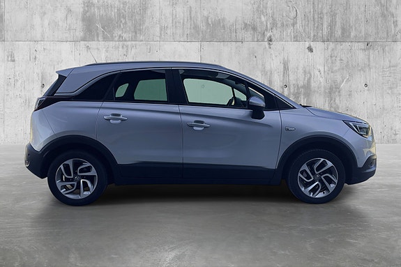Opel Crossland X 4 of 26