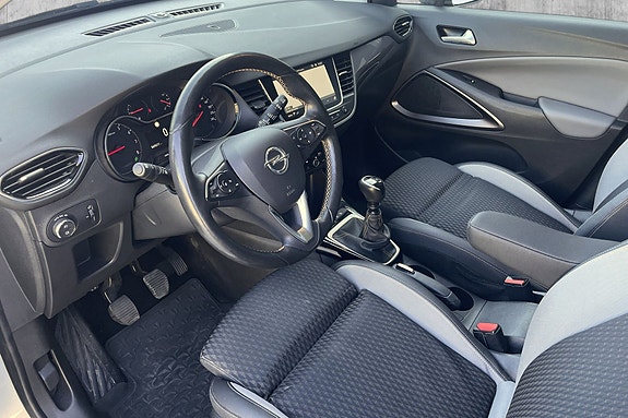 Opel Crossland X 11 of 26