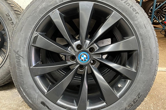 BMW iX 20 of 20