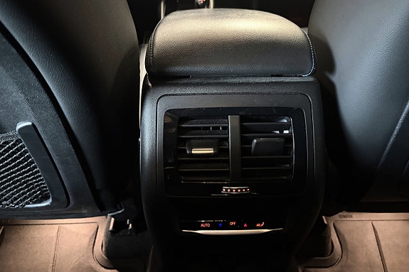BMW X3 26 of 30