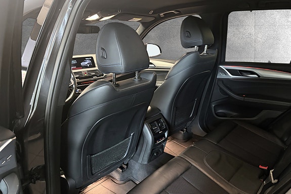 BMW X3 22 of 30