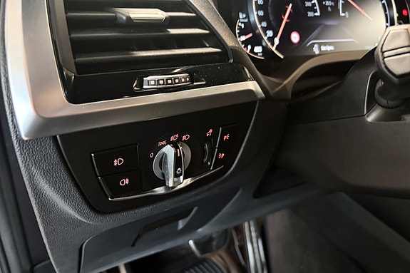 BMW X3 15 of 30