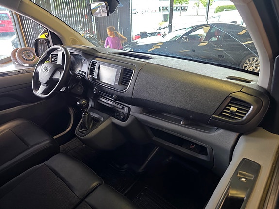 Toyota Proace 8 of 27