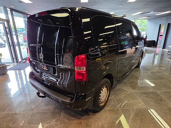 Toyota Proace 4 of 27