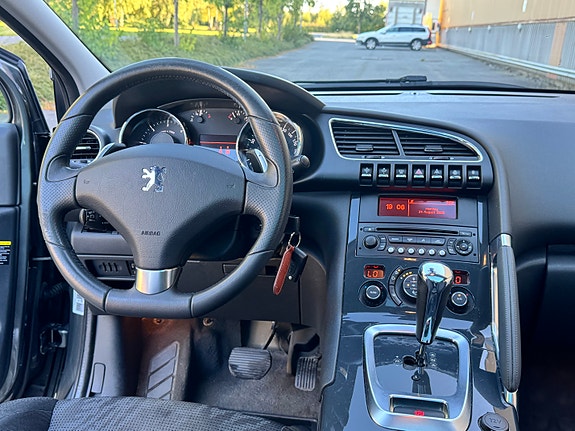 Peugeot 3008 22 of 29
