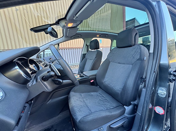 Peugeot 3008 10 of 29