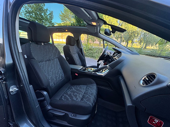 Peugeot 3008 13 of 29