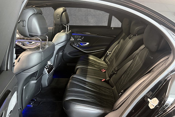 Mercedes-Benz S63 24 of 30