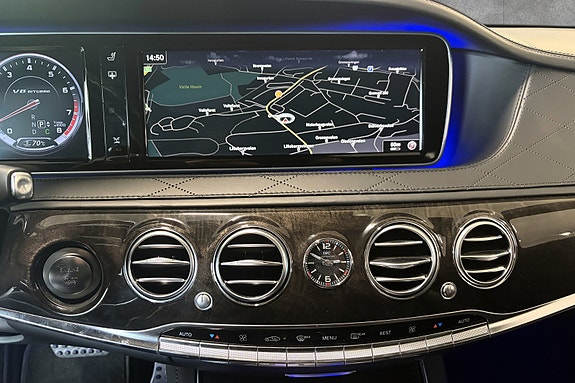 Mercedes-Benz S63 19 of 30