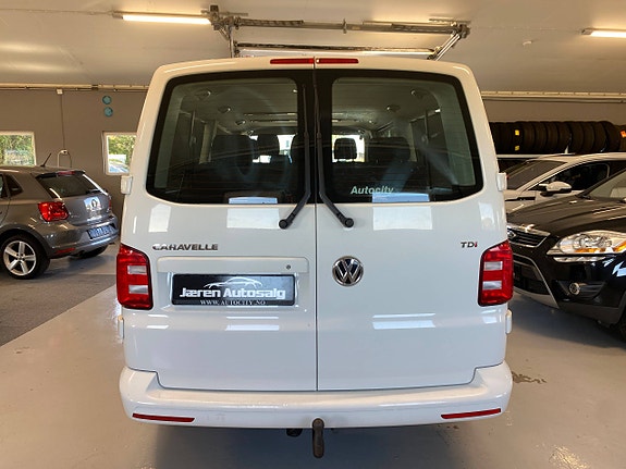 Volkswagen Kombi 5 of 22