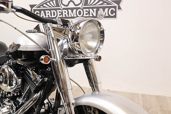 Harley-Davidson Fat Boy 3 of 14