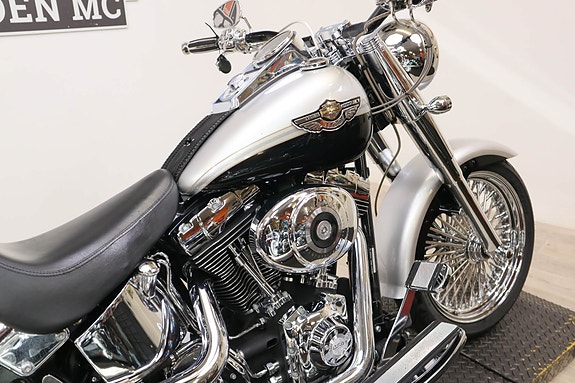 Harley-Davidson Fat Boy 7 of 14