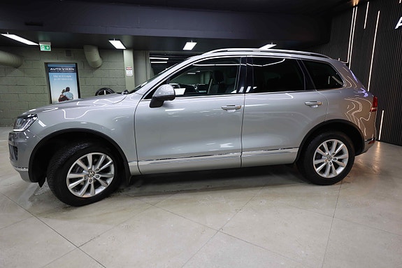 Volkswagen Touareg 5 of 30
