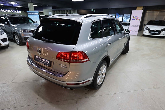 Volkswagen Touareg 18 of 30