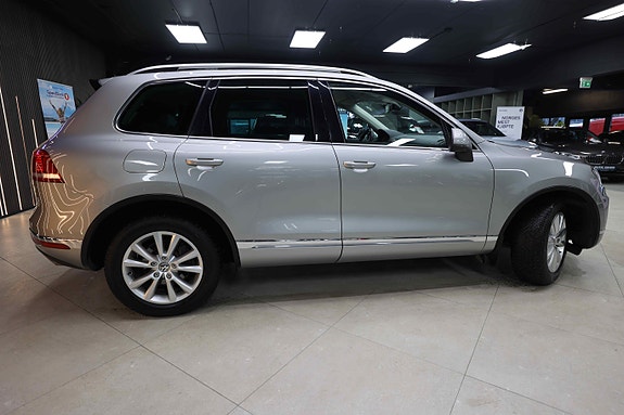 Volkswagen Touareg 10 of 30