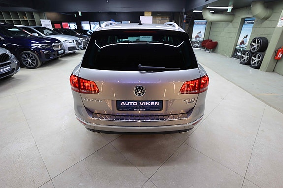 Volkswagen Touareg 17 of 30