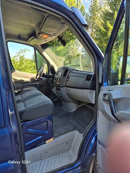 Mercedes-Benz Sprinter 319 5 of 10