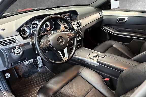 Mercedes-Benz E200 9 of 30