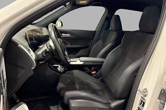 BMW iX1 11 of 19