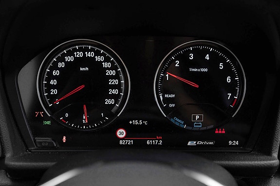 BMW 225xe 19 of 25