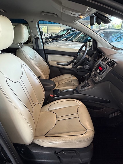 Ford Kuga 16 of 30