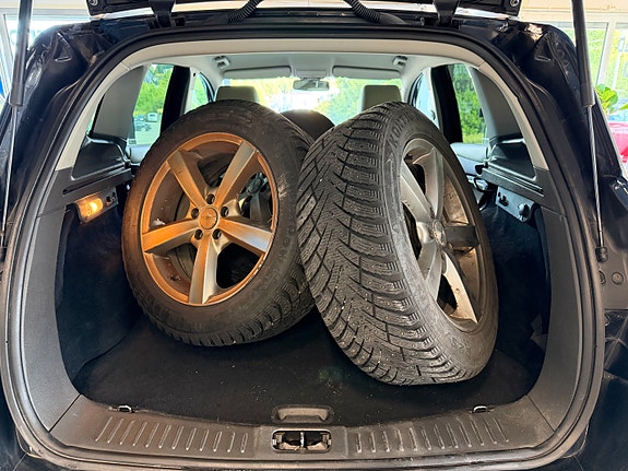 Ford Kuga 12 of 30