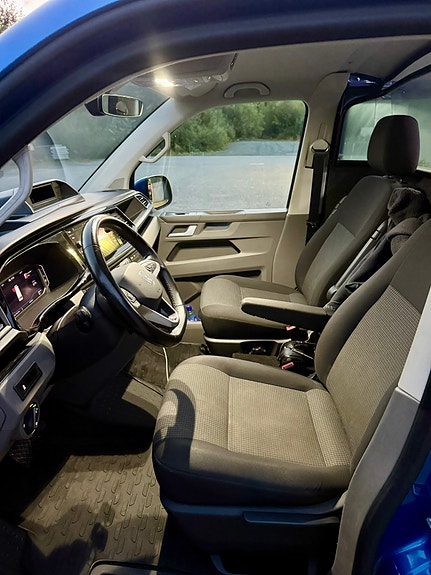 Volkswagen Transporter 11 of 13