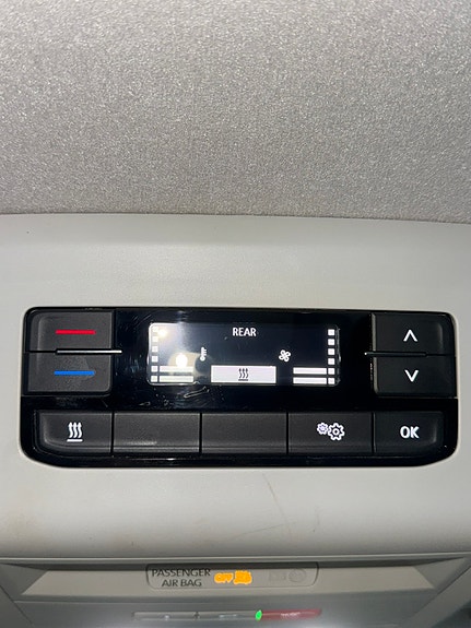 Volkswagen Transporter 10 of 13