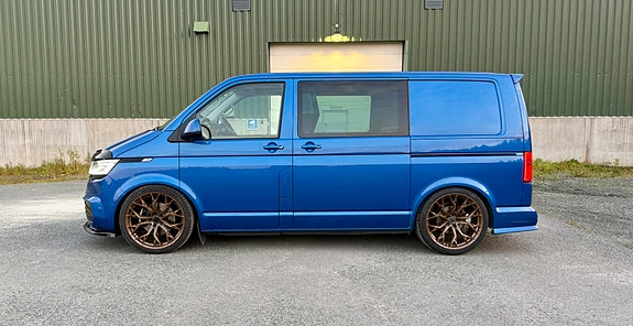 Volkswagen Transporter 2 of 13