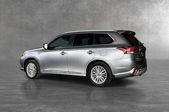 Mitsubishi Outlander 5 of 23