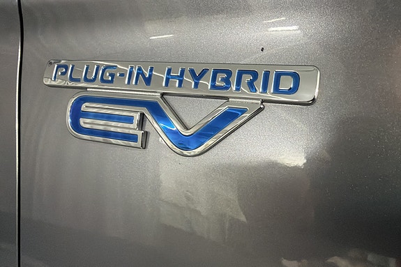 Mitsubishi Outlander 20 of 23