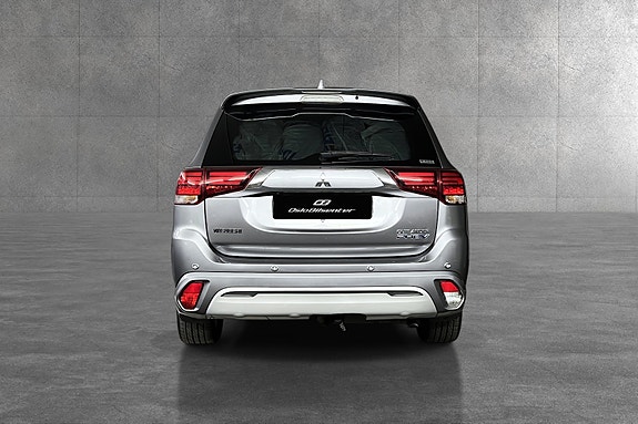 Mitsubishi Outlander 6 of 23