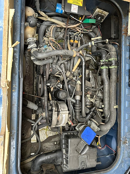 Volkswagen T3 camper med Reimo hevetak 27 of 30