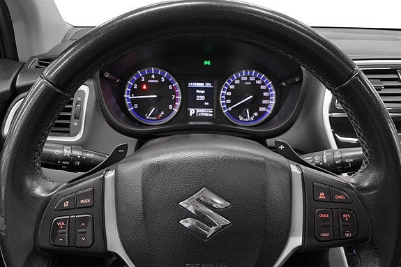 Suzuki SX4 S-Cross 7 of 14