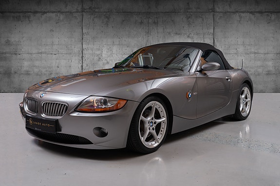 BMW Z4 2 of 30