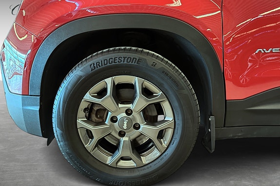 Jeep Avenger 10 of 23