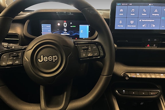 Jeep Avenger 16 of 23