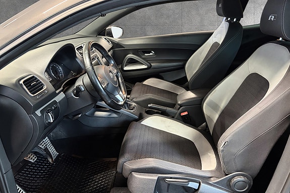 Volkswagen Scirocco 9 of 25