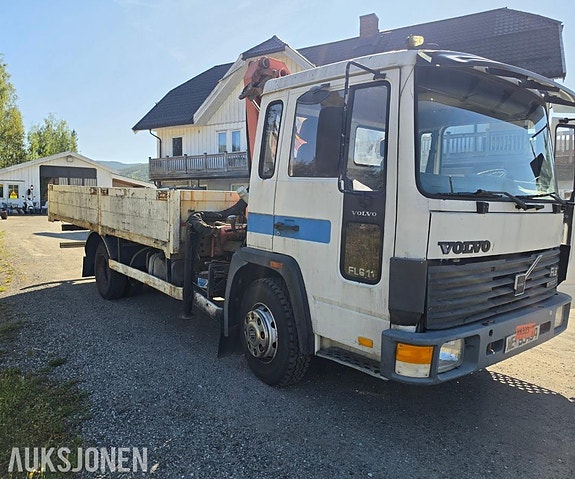Volvo FL 611 Kranbil Med Palfinger kran 2 of 23